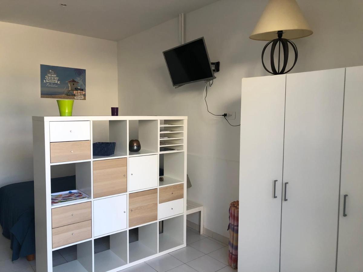 Etoile De La Parking Prive Gratuit Apartment