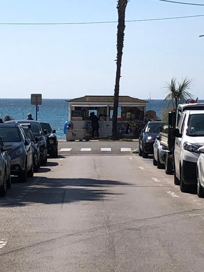 Etoile De La Parking Prive Gratuit * La Ciotat
